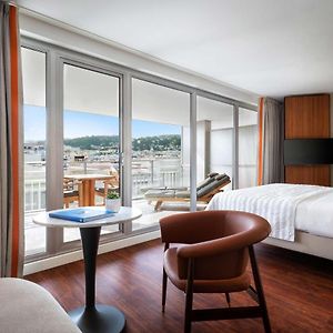 Executive Zimmer mit Kingsize-Bett